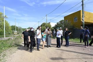 Recorrida por barrio Las Cabañitas Recorrida por barrio Las Cabañitas