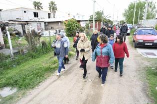 Recorrida por barrio 15 de Enero Recorrida por barrio 15 de Enero