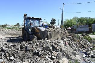 Comienzo de trabajos de limpieza en el barrio Las Cabañitas