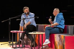 Lanzamiento de libros Comedia Nacional en el teatro Solís