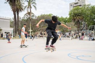 Actividades en la Parque de la Amistad por el día de las plazas