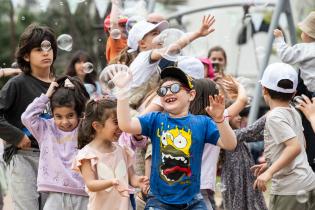 Actividades en la plaza Varela por el día de las plazas