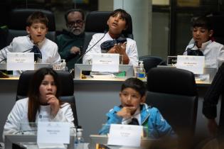 Sesión del Consejo de Niñas y Niños en la Junta Departamental de Montevideo Sesión del Consejo de Niñas y Niños en la Junta Departamental de Montevideo
