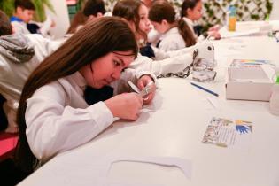 Taller de infancias: Club de ciencias y artes escénicas en el teatro Solís Taller de infancias: Club de ciencias y artes escénicas en el teatro Solís