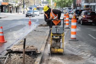 Rueda de prensa por comienzo de obras en Avda.18 de Julio