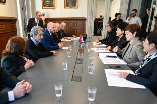  Visita de delegación de la ciudad de Chengdu, República Popular China a la Junta Departamental De Montevideo 