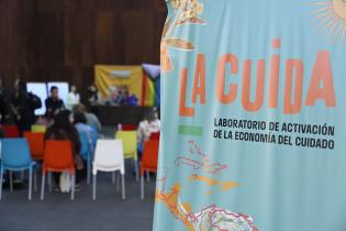 Actividad del laboratorio de activación de la economía del cuidado, La Cuida, en plaza de las Pioneras Actividad del laboratorio de activación de la economía del cuidado, La Cuida, en plaza de las Pioneras