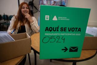 Elecciones del Presupuesto Participativo y Concejos Vecinales en el club Casal Catalá, Municipio CH