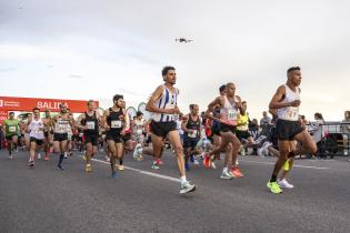 Salida de la carrera San Felipe y Santiago Salida de la carrera San Felipe y Santiago