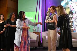 Declaración de Ciudadanas Ilustres a Magdalena Broquetas, Virginia Martínez y Elena Zaffaroni Declaración de Ciudadanas Ilustres a Magdalena Broquetas, Virginia Martínez y Elena Zaffaroni