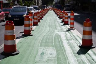 Avance de obras en ciclovía de Avda. 18 de Julio Avance de obras en ciclovía de Avda. 18 de Julio