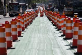 Avance de obras en ciclovía de Avda. 18 de Julio Avance de obras en ciclovía de Avda. 18 de Julio