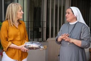 Visita de la intendenta Carolina Cosse al Cottolengo Femenino Don Orione Visita de la intendenta Carolina Cosse al Cottolengo Femenino Don Orione