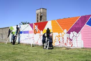 Mural por los 300 años de Montevideo en Cedel Casavalle Mural por los 300 años de Montevideo en Cedel Casavalle