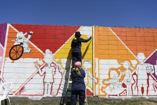 Mural por los 300 años de Montevideo en Cedel Casavalle Mural por los 300 años de Montevideo en Cedel Casavalle