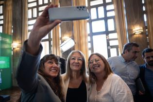 Intendenta Carolina Cosse participa de la rendición de tercer año de gestión con gabinete ampliado Intendenta Carolina Cosse participa de la rendición de tercer año de gestión con gabinete ampliado