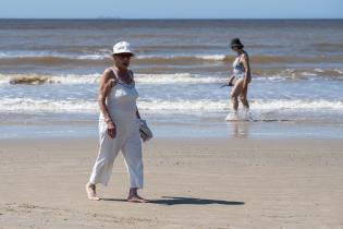 Tareas de limpieza en Playa Verde