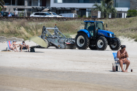 Tareas de limpieza en Playa Verde