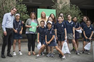 Entrega de sello Montevideo Más Verde a instituciones