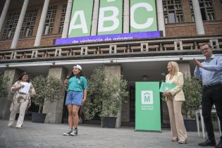 Entrega de sello Montevideo Más Verde a instituciones