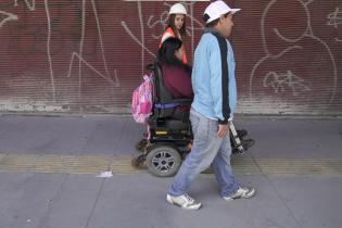 Recorrida por obra accesible en Av. 8 de Octubre y Pan de Azúcar Recorrida por obra accesible en Av. 8 de Octubre y Pan de Azúcar