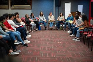 Cierre del ciclo de capacitaciones y entrega de certificados del programa Fortalecidas Emprende Cierre del ciclo de capacitaciones y entrega de certificados del programa Fortalecidas Emprende