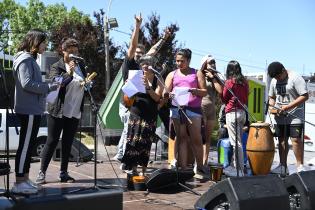 Festejos por el 10° aniversario de la plaza Casavalle