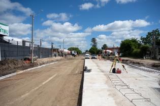 Avance de obras en Av. Don Pedro de Mendoza entre Teniente Rinaldi y Camino Capitán Tula