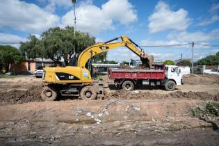 Avance de obras en Av. Don Pedro de Mendoza entre Teniente Rinaldi y Camino Capitán Tula Avance de obras en Av. Don Pedro de Mendoza entre Teniente Rinaldi y Camino Capitán Tula
