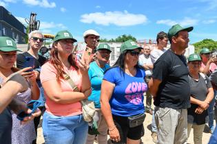 Intendenta Carolina Cosse recorre obras del proyecto de relocalización del asentamiento Santa María Eugenia ,11 de diciembre de 2023