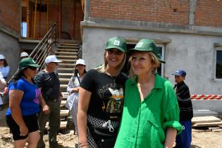 Intendenta Carolina Cosse recorre obras del proyecto de relocalización del asentamiento Santa María Eugenia Intendenta Carolina Cosse recorre obras del proyecto de relocalización del asentamiento Santa María Eugenia ,11 de diciembre de 2023