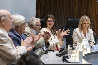 Entrega de galardón San Felipe y Santiago de Montevideo a los ex presidentes Dr. Julio María Sanguinetti, Dr. Luis Alberto Lacalle y José Alberto Mujica