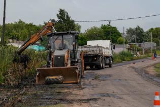 Trabajos de desobstrucción en el arroyo Pantanoso. Trabajos de desobstrucción en el arroyo Pantanoso, 14 de diciembre de 2023