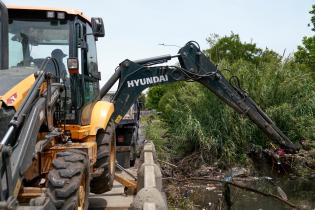 Trabajos de desobstrucción en el arroyo Pantanoso. Trabajos de desobstrucción en el arroyo Pantanoso, 14 de diciembre de 2023