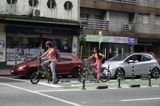 Ciclovía en Av. 18 de Julio y Juan Paullier