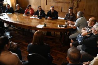 Reunión de la Comisión de Seguridad de Prosecretaría y la División de Salud con Adeom y referentes de Casavalle