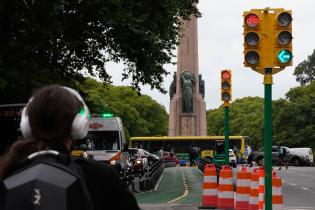 Ciclovía en Dr. Mario Cassinoni y Av. 18 de Julio 