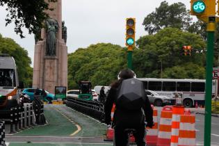 Ciclovía en Dr. Mario Cassinoni y Av. 18 de Julio 