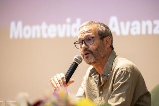 Firma del convenio y anuncio de la entrega de un predio en Ciudad Vieja a FECOVI Firma del convenio y anuncio de la entrega de un predio en Ciudad Vieja a FECOVI