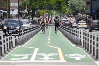 Ciclovía en 18 de Julio Ciclovía en 18 de Julio