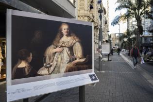 Muestra «El prado en las calles» en la peatonal Sarandí 