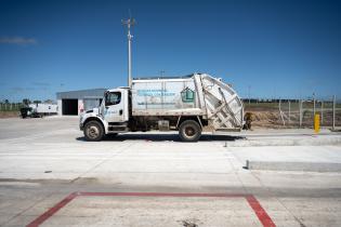 Planta de transferencia de contenedores Felipe Cardozo Planta de transferencia de contenedores Felipe Cardozo