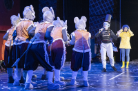 Encuentro de Carnaval de las Promesas en el teatro de Verano