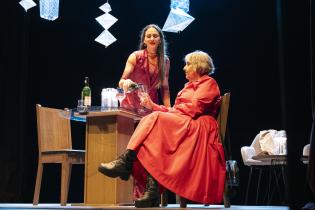 Todo bien mientras nos muramos por orden de ascendencia en el festival Montevideo de las Artes Todo bien mientras nos muramos por orden de ascendencia en el festival Montevideo de las Artes