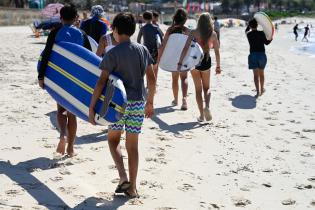 Escuela de Mar en playa Honda en el marco del programa Monteverano ,04 de enero de 2024