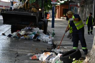 Operativo de limpieza en feria Vía Blanca Operativo de limpieza en feria Vía Blanca ,06 de enero de 2024
