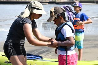 Actividades deportivas en la playa Ramírez por el programa Monteverano , 08 de enero de 2024