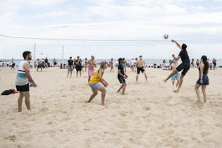 Actividades en playa Pocitos por el programa Monteverano