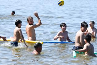 Actividades en playa del Cerro para personas en situación de discapacidad por el programa Monteverano Actividades en playa del Cerro por el programa Monteverano , 09 de enero de 2024