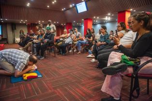 Curso de Resucitación Cardíaca Básica (RCB) para poblaciones migrantes Curso de Resucitación Cardíaca Básica (RCB) para poblaciones migrantes